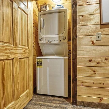 Adventure Retreat/Cabin/Pool+Hot Tub/Game Room+Theater Sevierville Luaran gambar