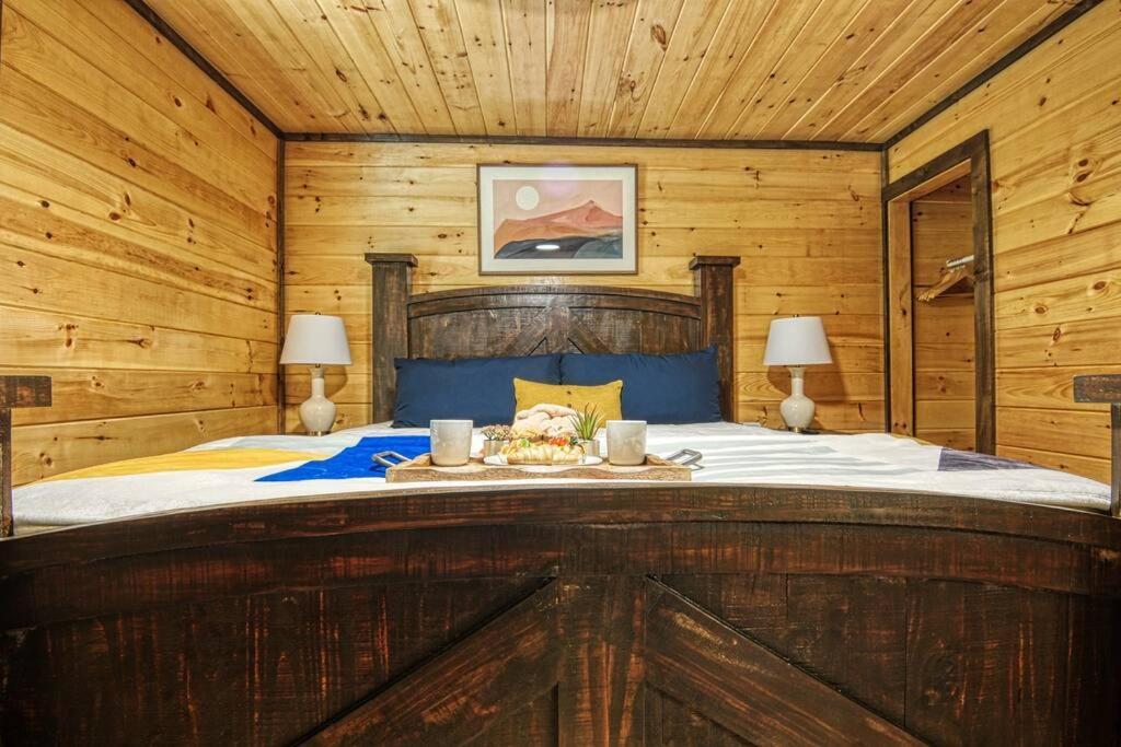 Adventure Retreat/Cabin/Pool+Hot Tub/Game Room+Theater Sevierville Luaran gambar